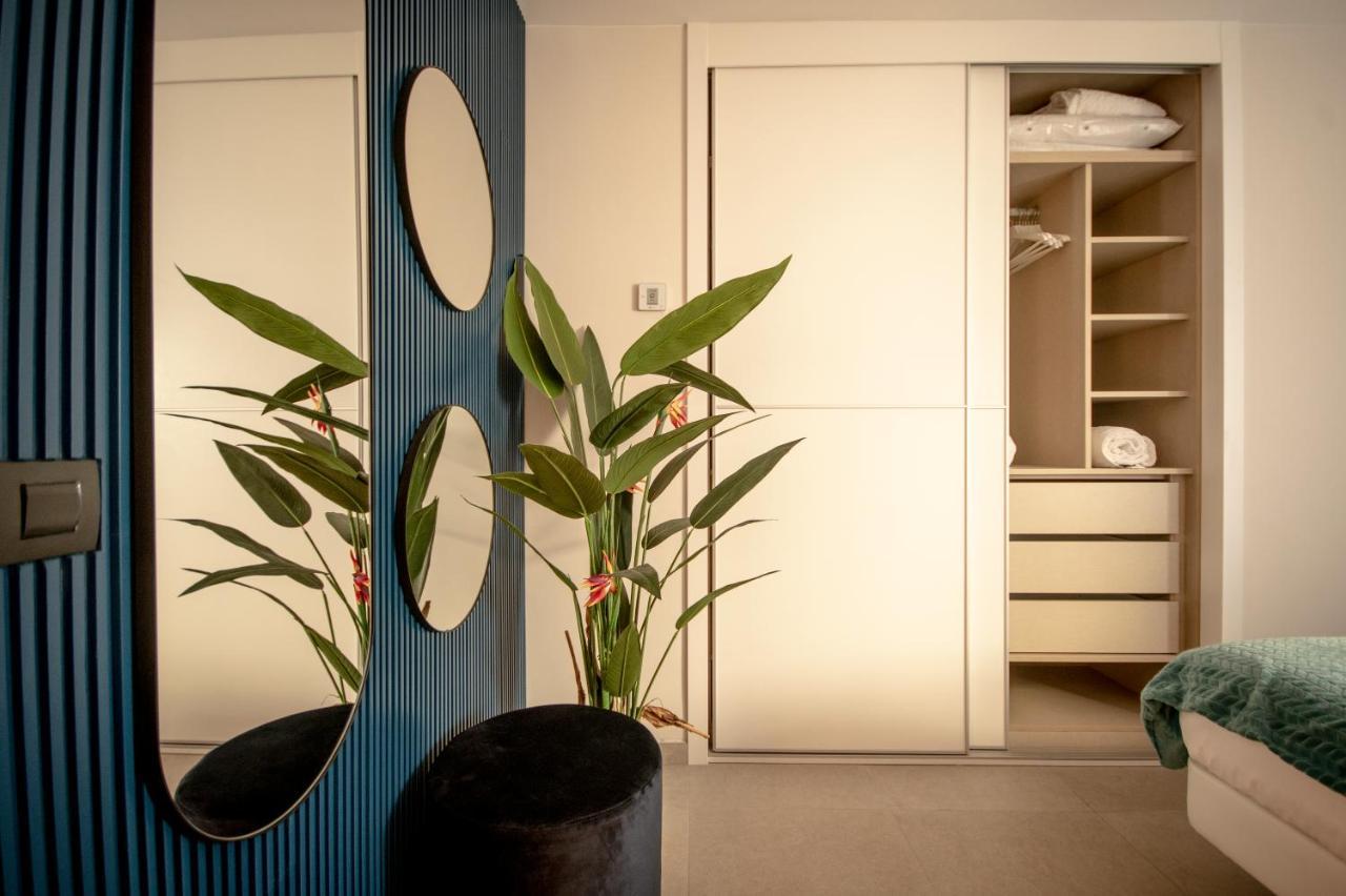 Vv Luxury Tropical Blue "By Henrypole Home" Лас-Пальмас-де-Гран-Канария Экстерьер фото